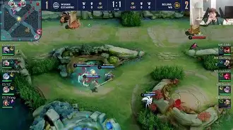 包含关东战狼队对阵天山朱雀队，足球附加赛击败，细节决定成败——赛后更衣室沸腾的词条