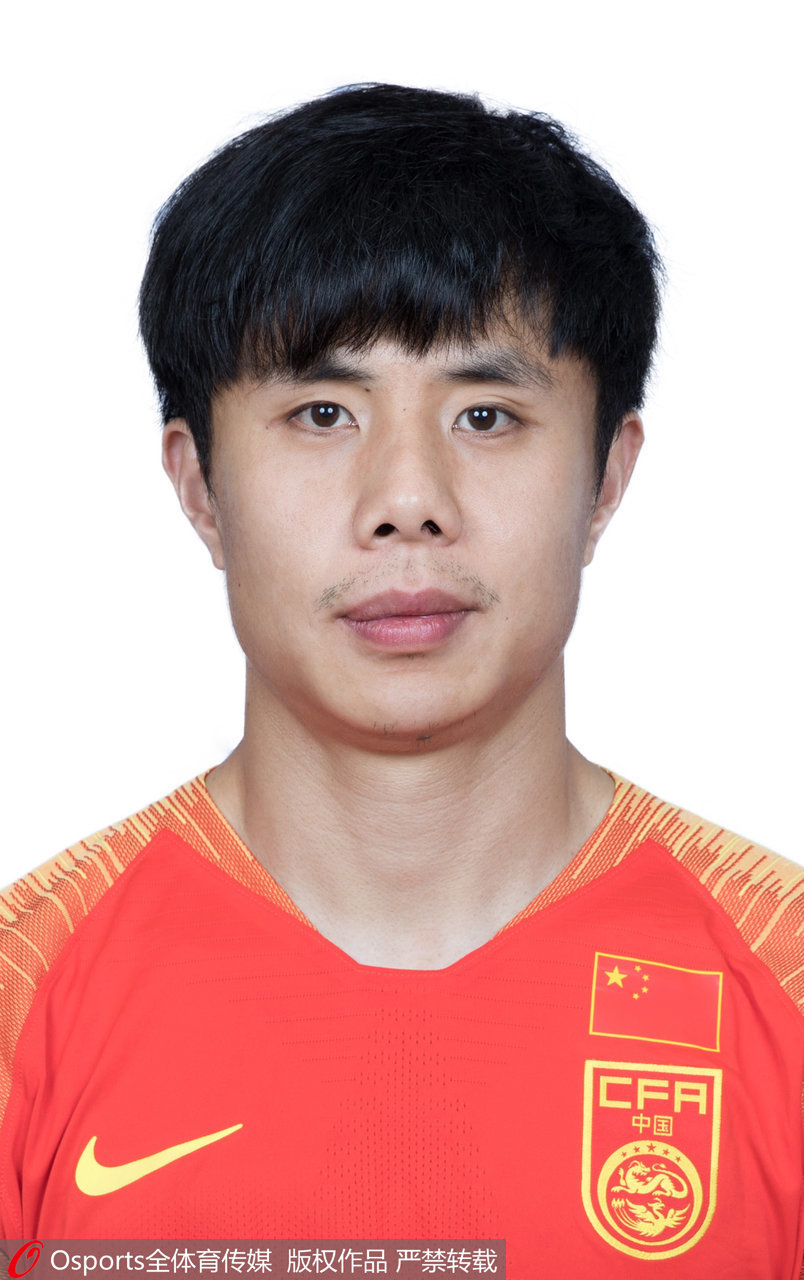 九游娱乐入口 -今晚西班牙人调整名单以备亚洲杯,门线救险环节打磨,压力陡增,阵容厚度经受考验的简单介绍