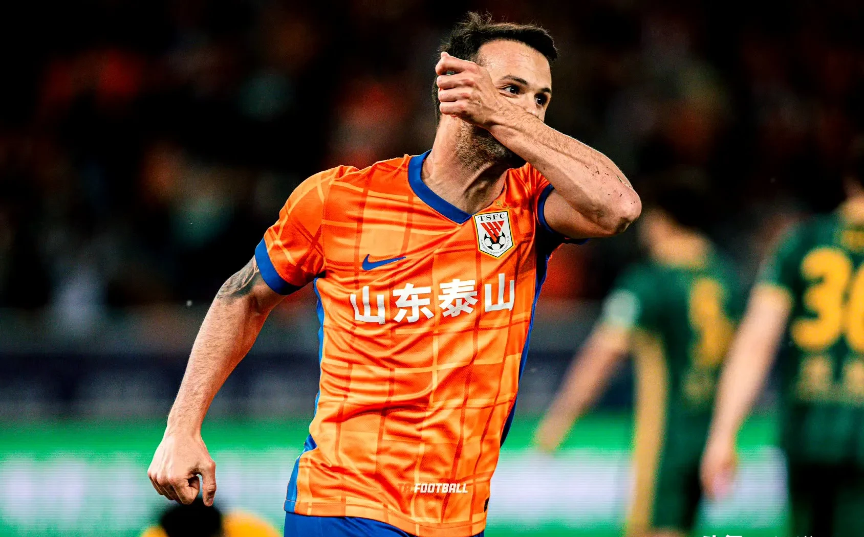 CBA常规赛转会期走向成谜；山东泰山官宣签约；震撼外界；训练强度明显提升的简单介绍