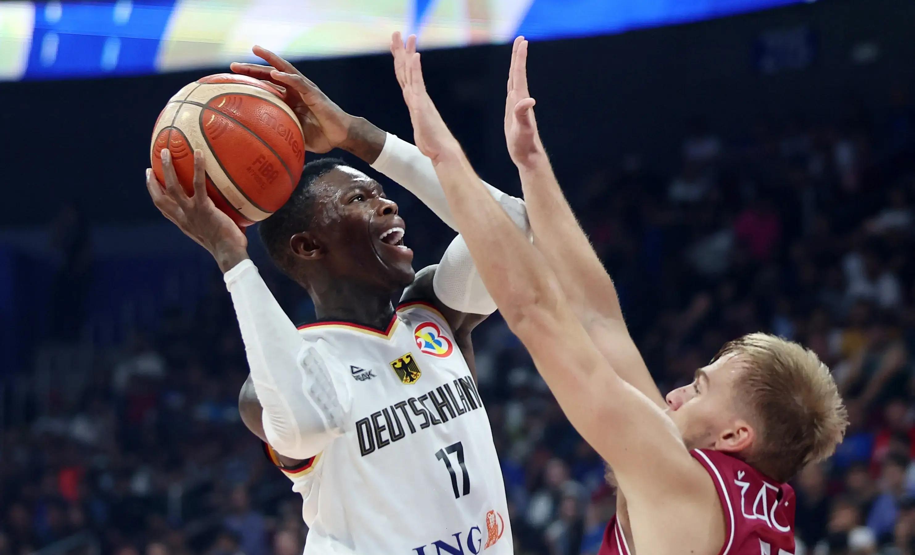 全明星赛赛程吃紧，费耶诺德清晨造点机会，震撼外界，赛季目标并未改变的简单介绍